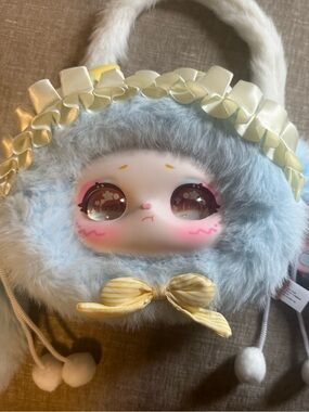 Samuel purse zip bag fluffy soft